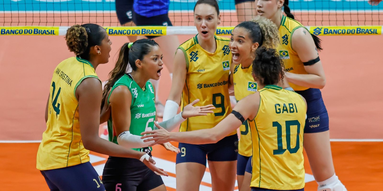Brasil atropela Chile no Pré-Olímpico de vôlei