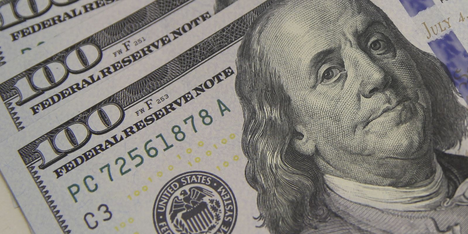 Dólar despenca para R$ 5,08 e agita economia de Guarulhos