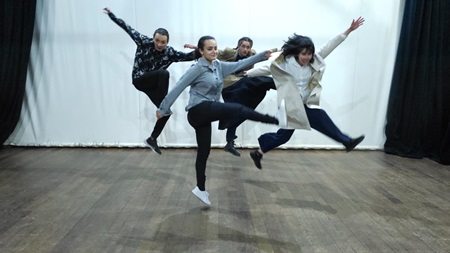 Escola Viva apresenta dança sobre rotina em Guarulhos