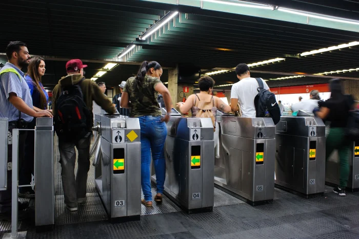 Fim do bilhete de papel no Metrô: veja prazos para uso e troca