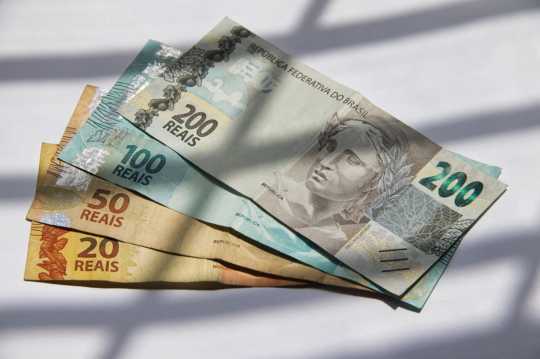 Gastos com o BPC disparam e colocam foco na economia do país
