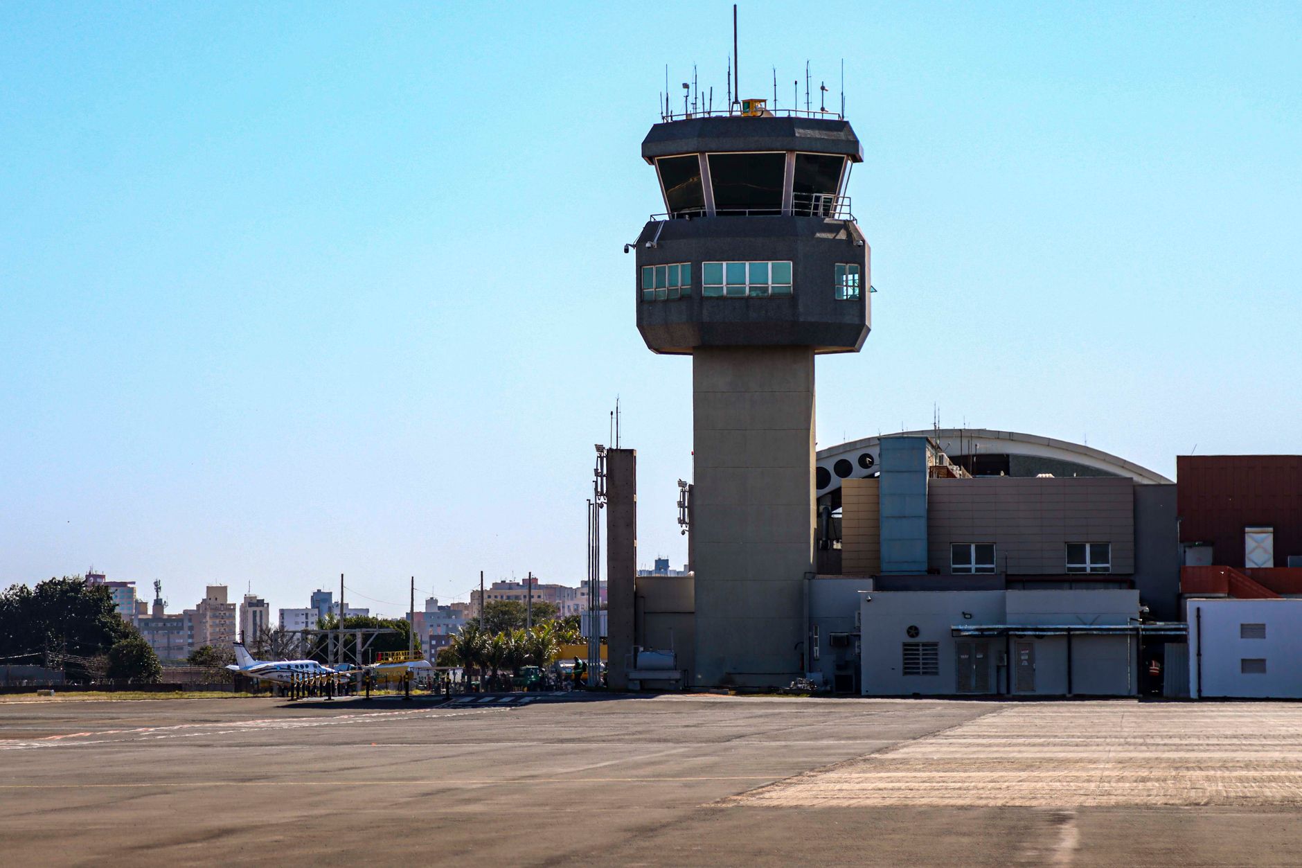 Homenagem quer batizar aeroporto com nome de Lito Sousa