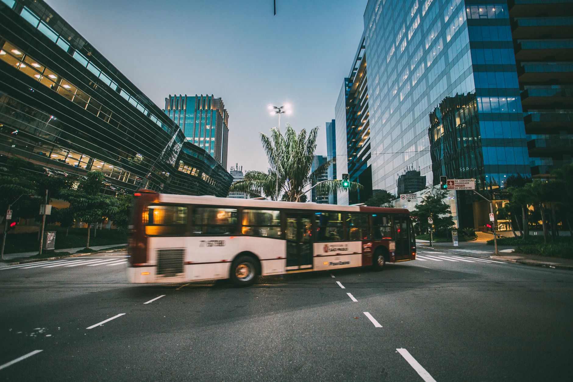 Vai votar no domingo? Ônibus municipal será de graça em Guarulhos