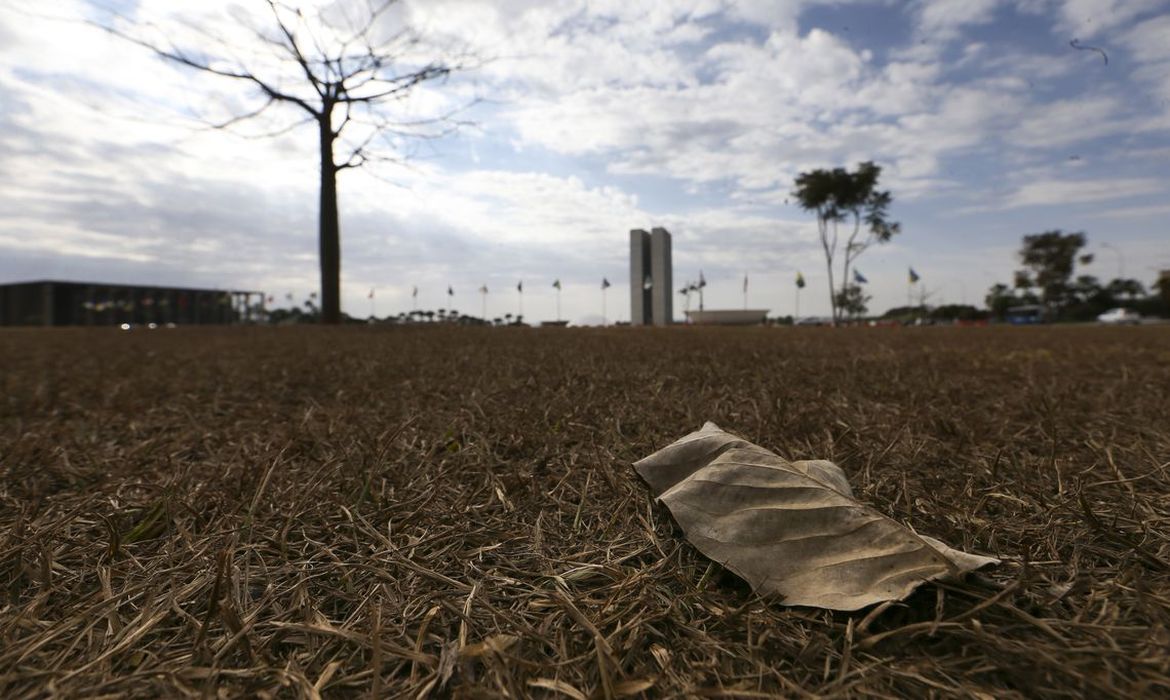 Planeta deve romper limite de 1,5°C de aquecimento global