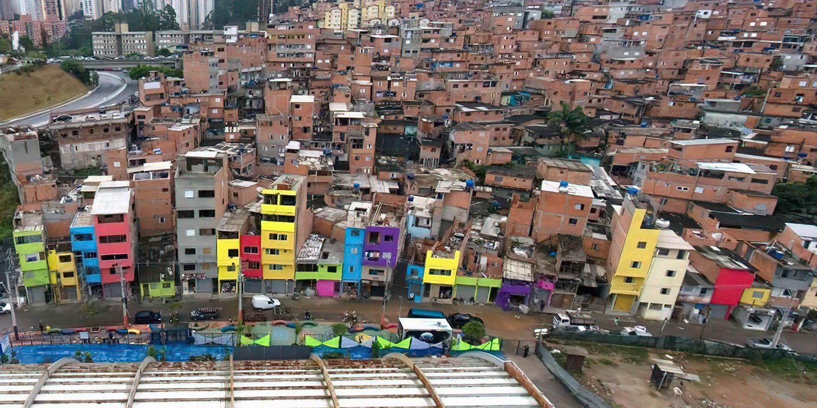 Riqueza concentrada ameaça a democracia brasileira, aponta estudo