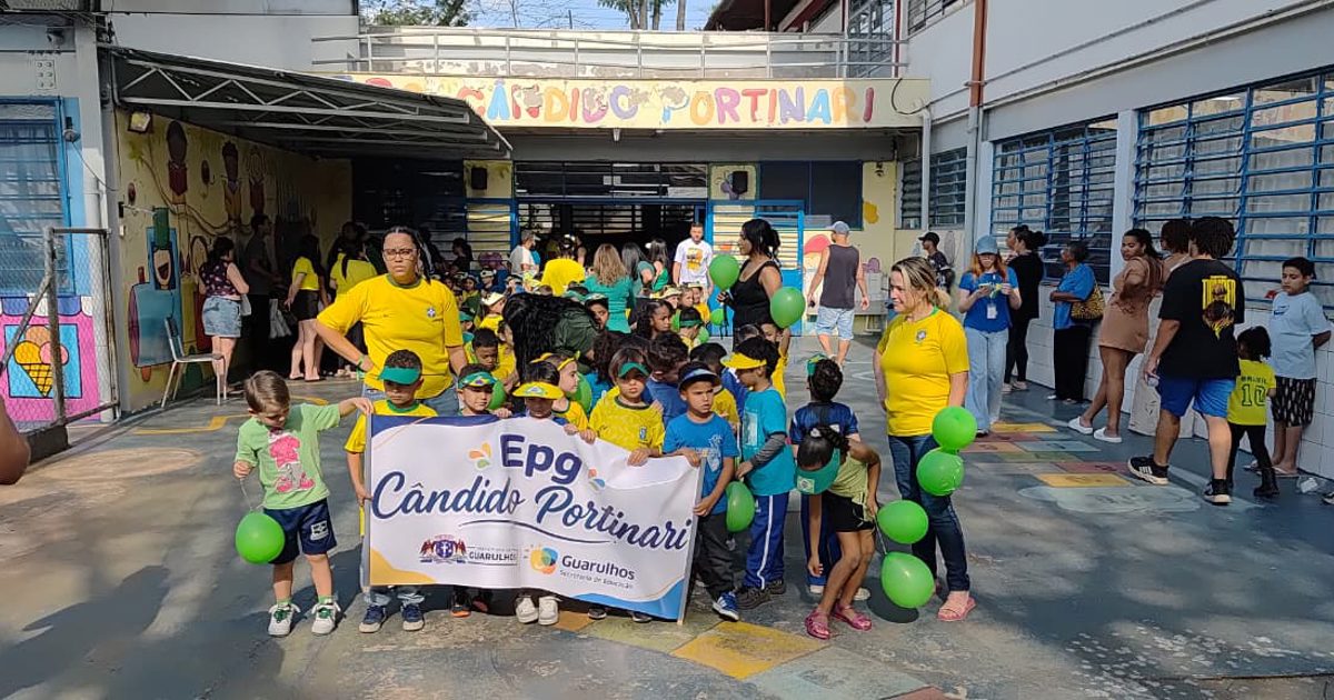 Semana da Pátria movimenta escolas municipais de Guarulhos