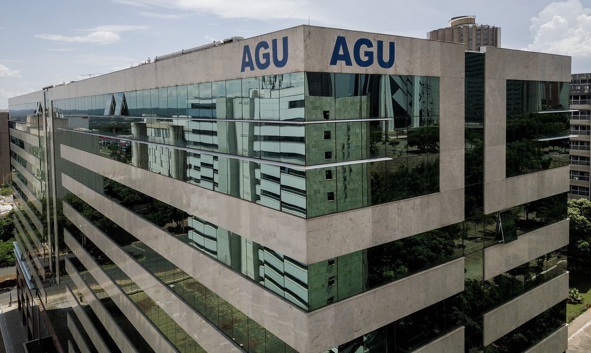 STF barra queda de cúpula da Polícia Federal