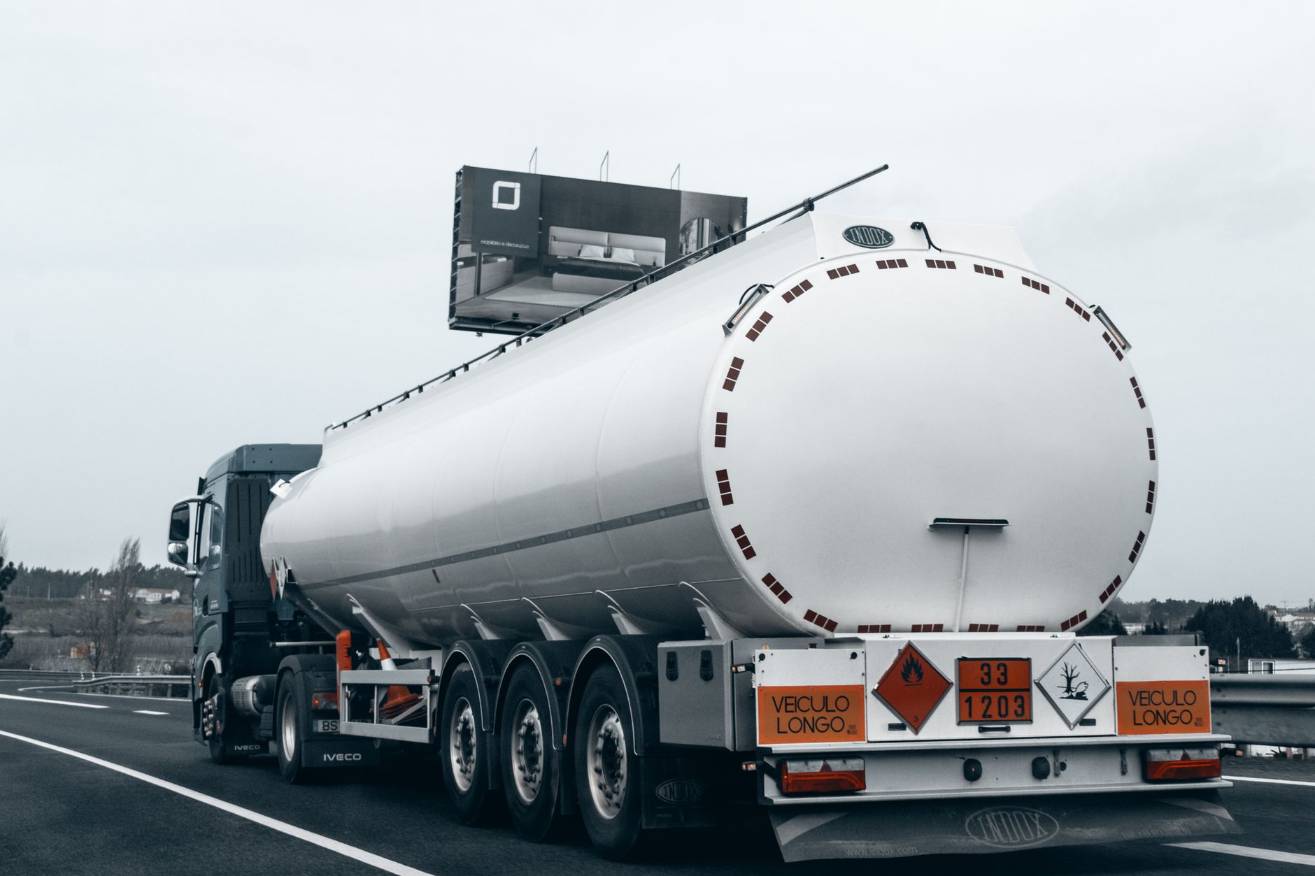 Tanques cheios e motoristas tranquilos com o diesel de outubro