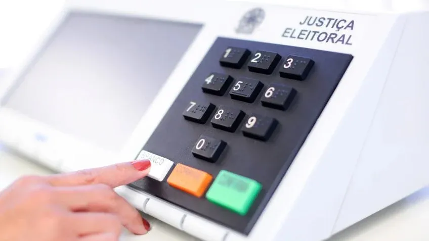 Voto em trânsito no Aeroporto de Guarulhos nas Eleições 2026